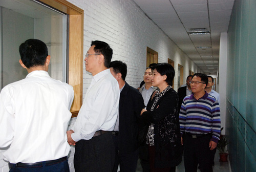 深圳市政協(xié)副主席王璞調(diào)研華測集團(tuán)